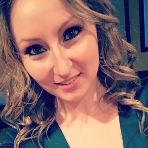 Meet your Posher, Justine